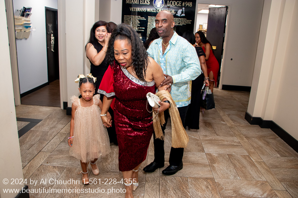 Retirement celebration of Mavis Cole on October 12, 2024 by Al Chaudhri / www.beautifulmemoriesstudio.photo
