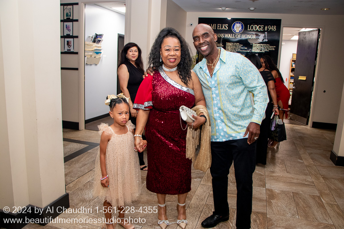 Retirement celebration of Mavis Cole on October 12, 2024 by Al Chaudhri / www.beautifulmemoriesstudio.photo