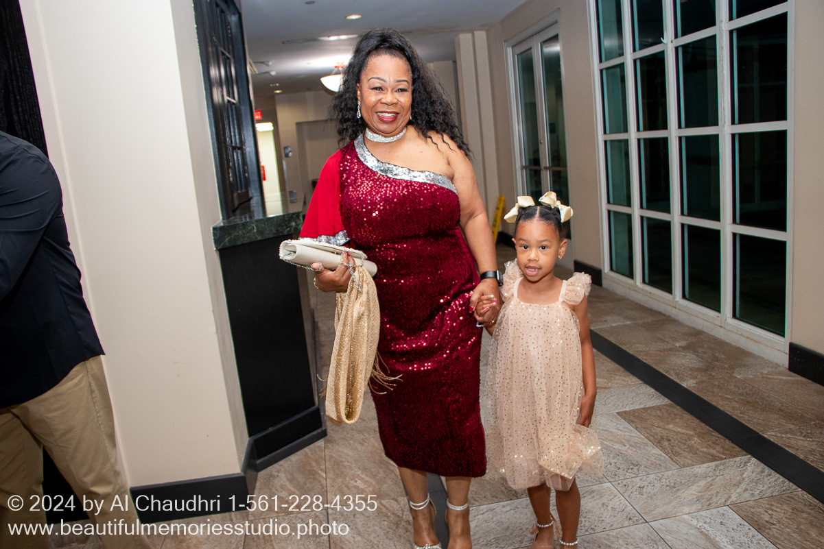 Retirement celebration of Mavis Cole on October 12, 2024 by Al Chaudhri / www.beautifulmemoriesstudio.photo