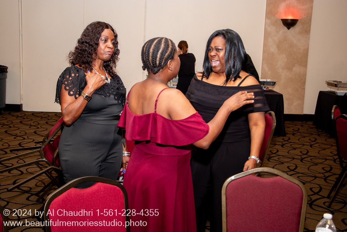 Retirement celebration of Mavis Cole on October 12, 2024 by Al Chaudhri / www.beautifulmemoriesstudio.photo