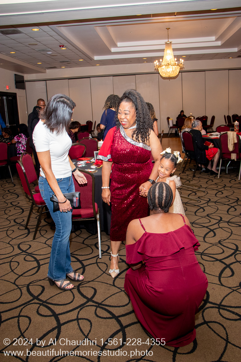 Retirement celebration of Mavis Cole on October 12, 2024 by Al Chaudhri / www.beautifulmemoriesstudio.photo