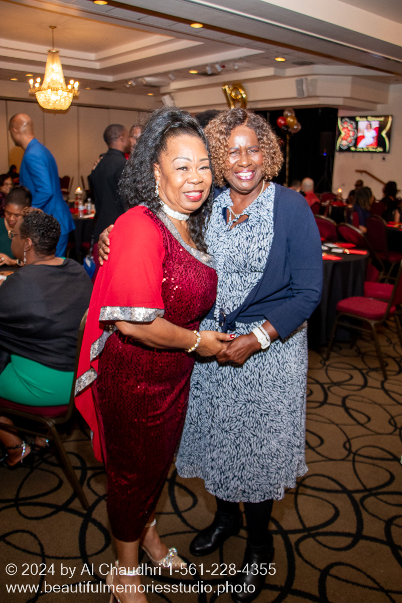 Retirement celebration of Mavis Cole on October 12, 2024 by Al Chaudhri / www.beautifulmemoriesstudio.photo