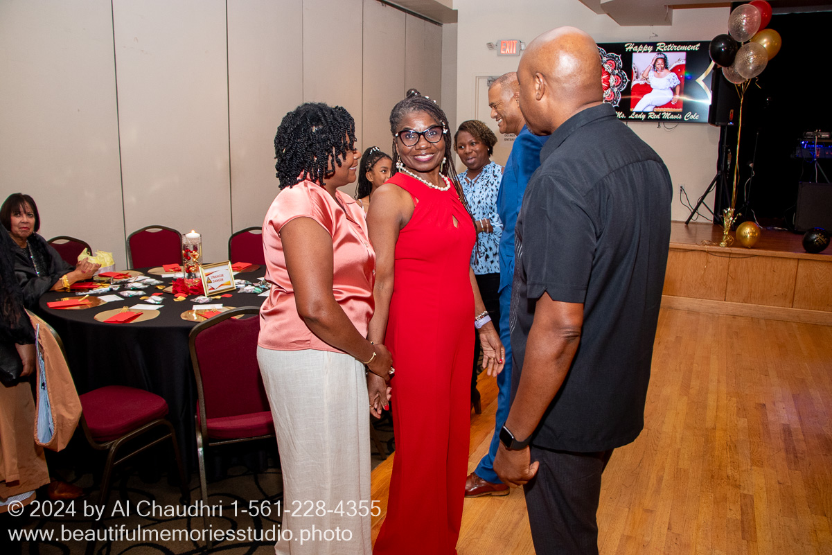 Retirement celebration of Mavis Cole on October 12, 2024 by Al Chaudhri / www.beautifulmemoriesstudio.photo