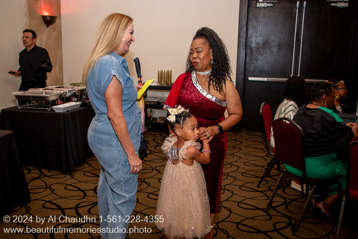 Retirement celebration of Mavis Cole on October 12, 2024 by Al Chaudhri / www.beautifulmemoriesstudio.photo