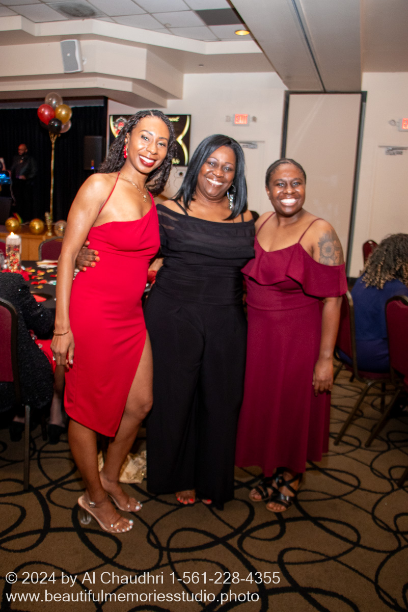 Retirement celebration of Mavis Cole on October 12, 2024 by Al Chaudhri / www.beautifulmemoriesstudio.photo