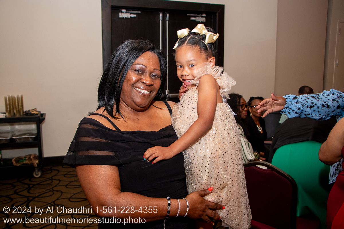 Retirement celebration of Mavis Cole on October 12, 2024 by Al Chaudhri / www.beautifulmemoriesstudio.photo