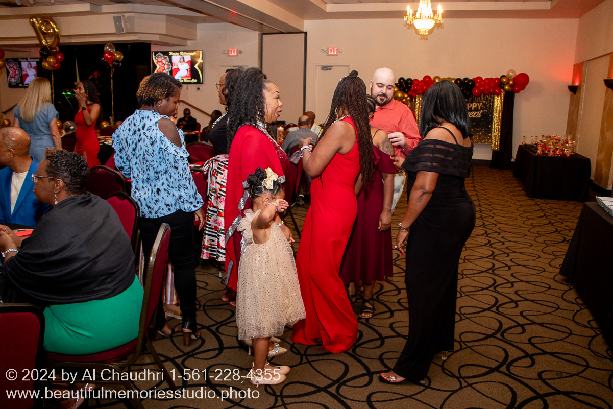 Retirement celebration of Mavis Cole on October 12, 2024 by Al Chaudhri / www.beautifulmemoriesstudio.photo