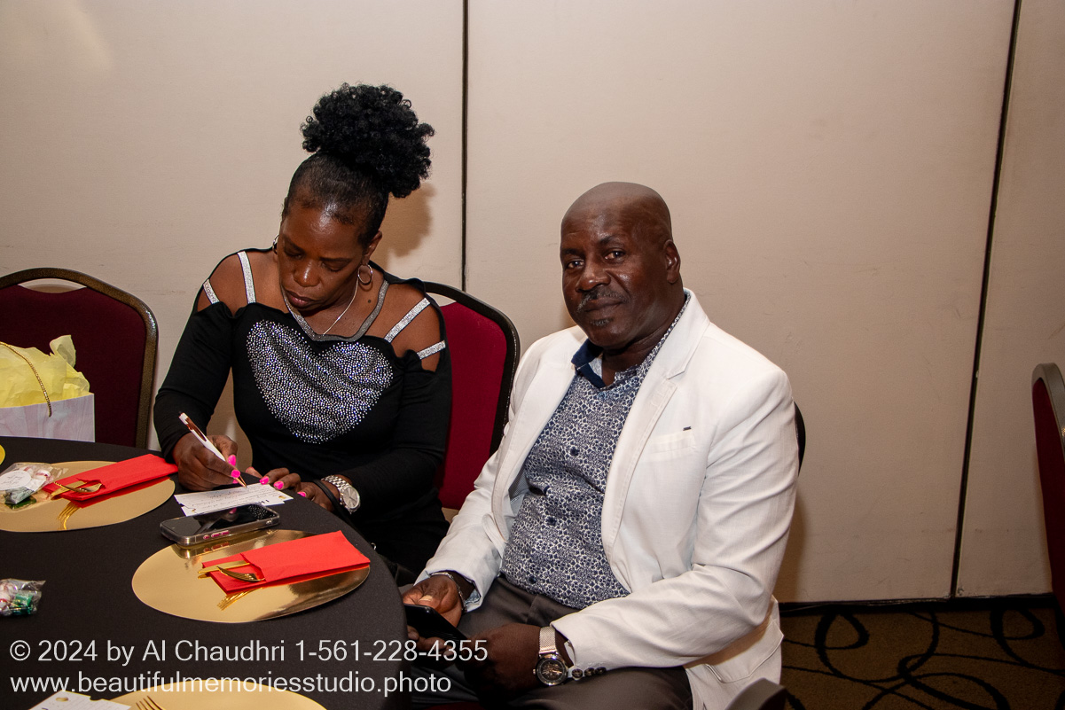 Retirement celebration of Mavis Cole on October 12, 2024 by Al Chaudhri / www.beautifulmemoriesstudio.photo