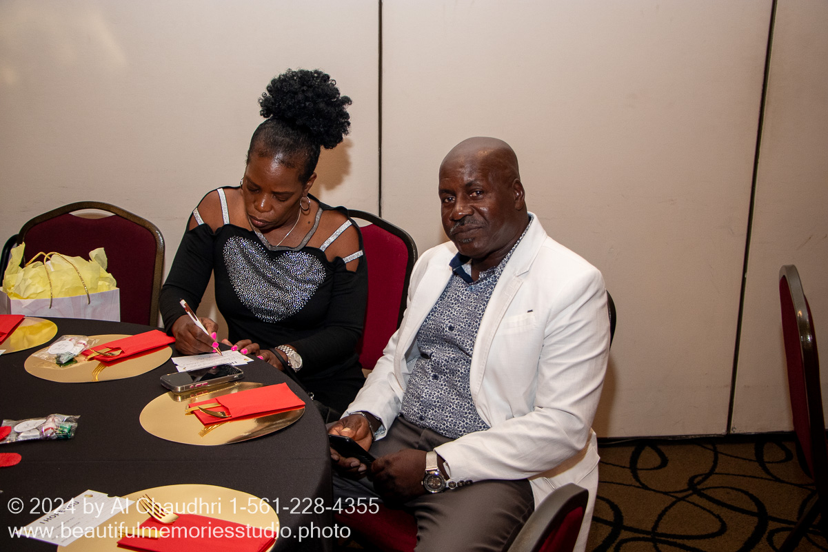 Retirement celebration of Mavis Cole on October 12, 2024 by Al Chaudhri / www.beautifulmemoriesstudio.photo