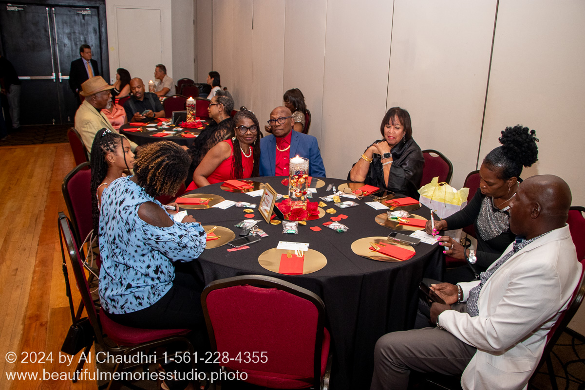Retirement celebration of Mavis Cole on October 12, 2024 by Al Chaudhri / www.beautifulmemoriesstudio.photo
