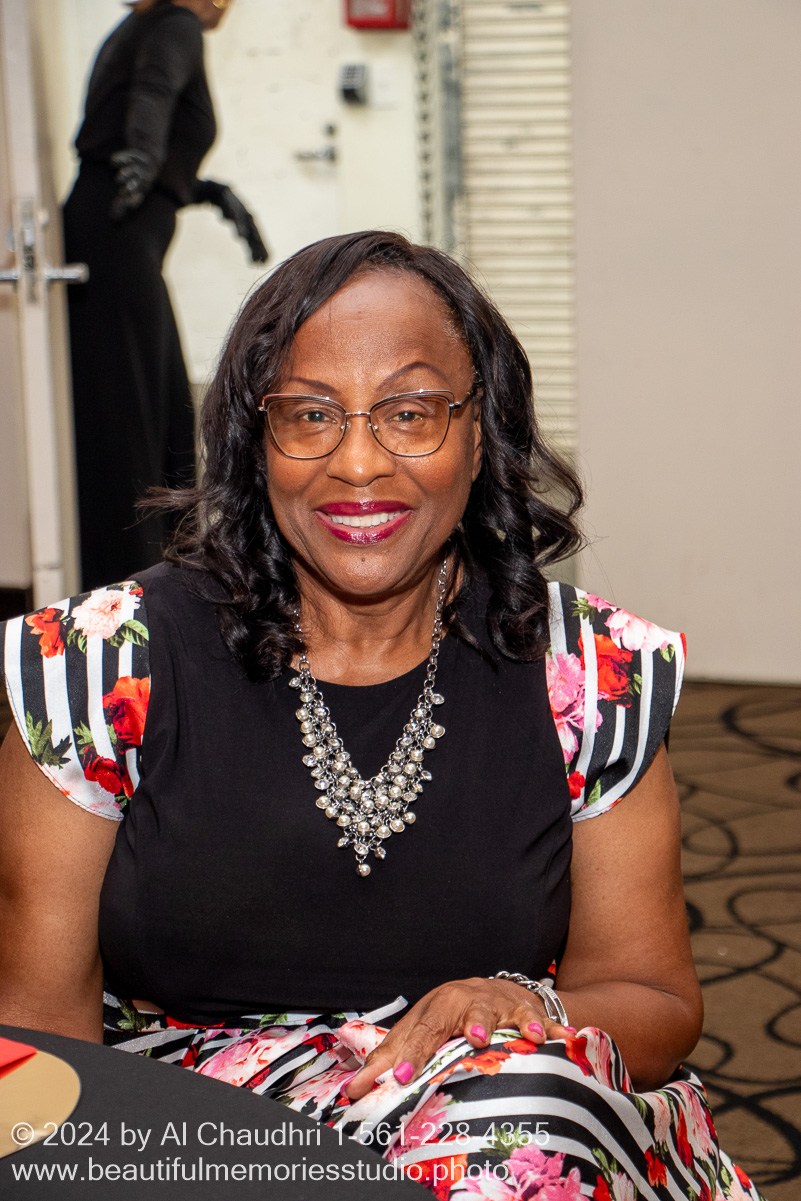 Retirement celebration of Mavis Cole on October 12, 2024 by Al Chaudhri / www.beautifulmemoriesstudio.photo
