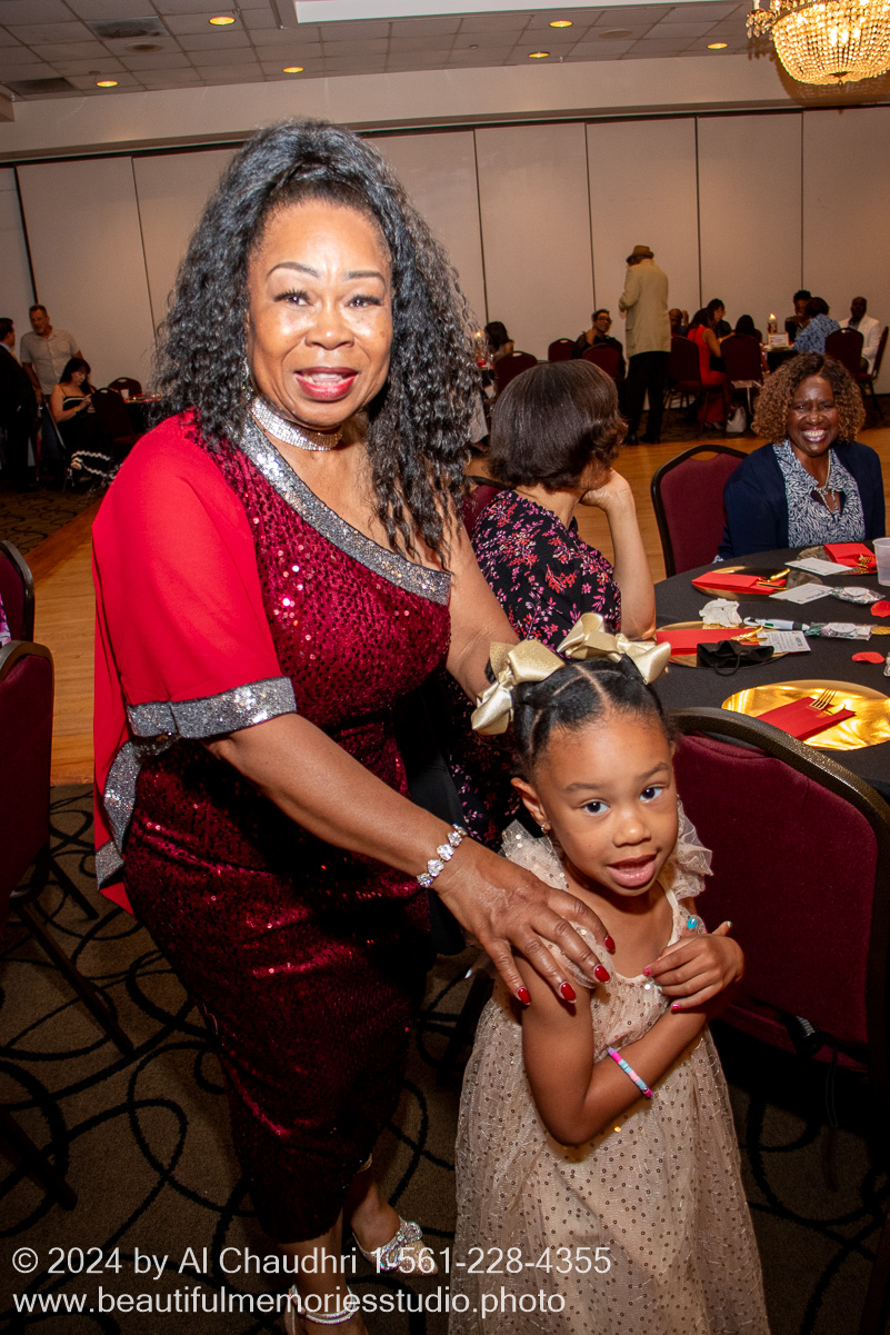 Retirement celebration of Mavis Cole on October 12, 2024 by Al Chaudhri / www.beautifulmemoriesstudio.photo
