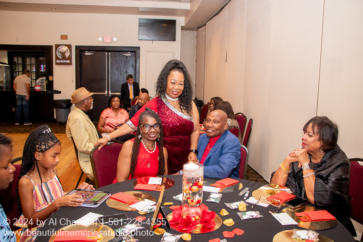 Retirement celebration of Mavis Cole on October 12, 2024 by Al Chaudhri / www.beautifulmemoriesstudio.photo