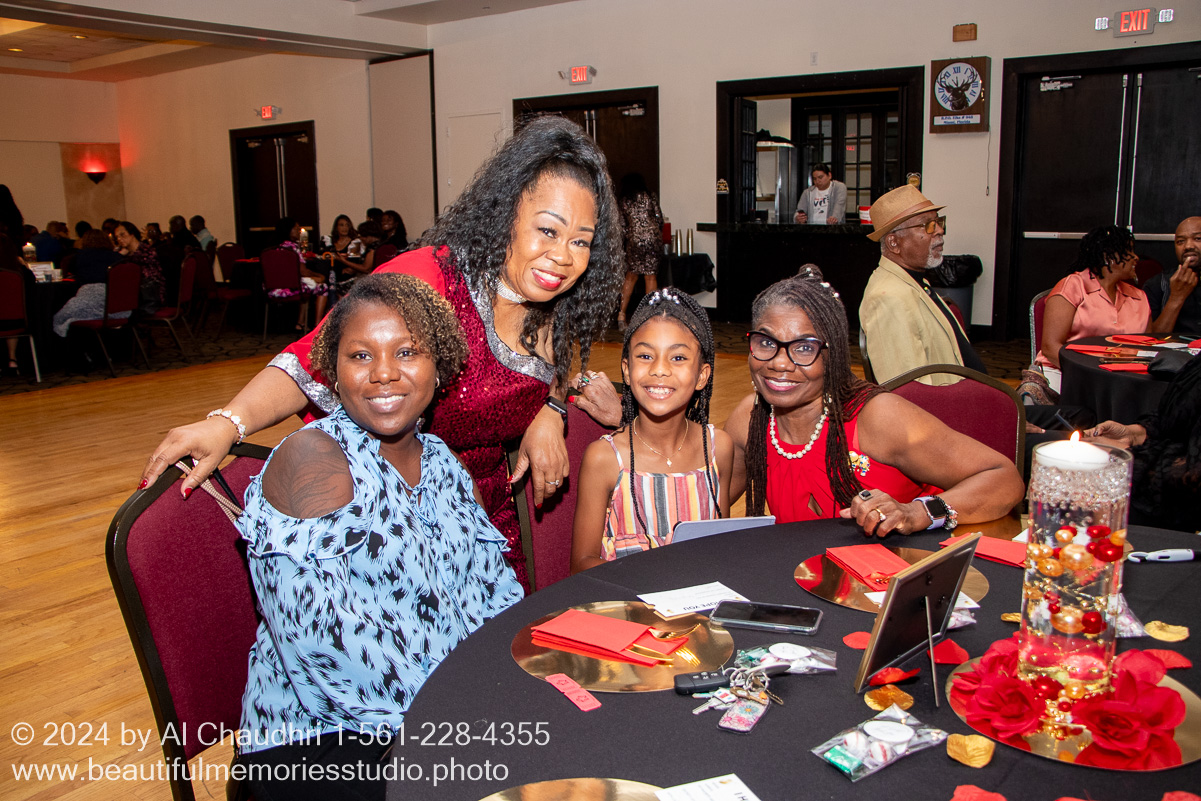 Retirement celebration of Mavis Cole on October 12, 2024 by Al Chaudhri / www.beautifulmemoriesstudio.photo