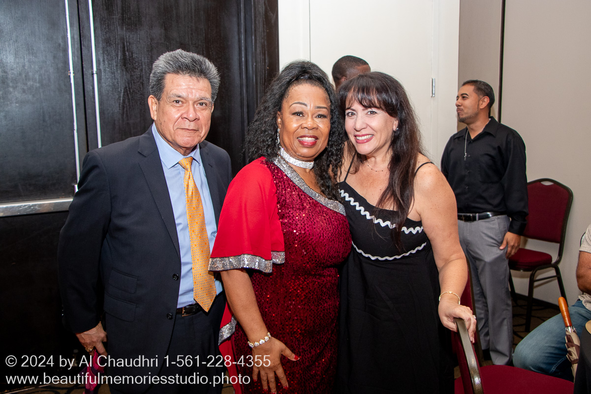 Retirement celebration of Mavis Cole on October 12, 2024 by Al Chaudhri / www.beautifulmemoriesstudio.photo