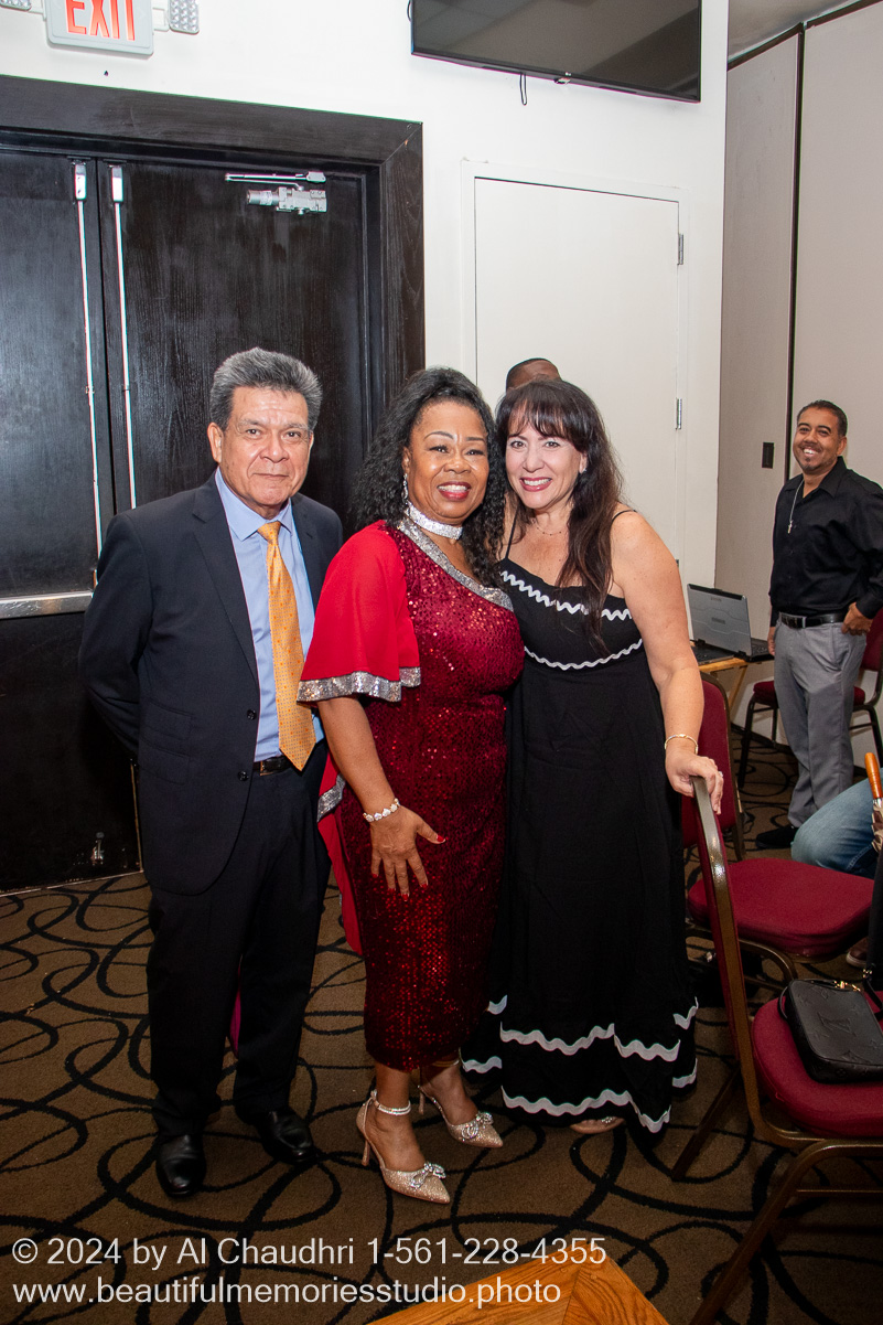 Retirement celebration of Mavis Cole on October 12, 2024 by Al Chaudhri / www.beautifulmemoriesstudio.photo