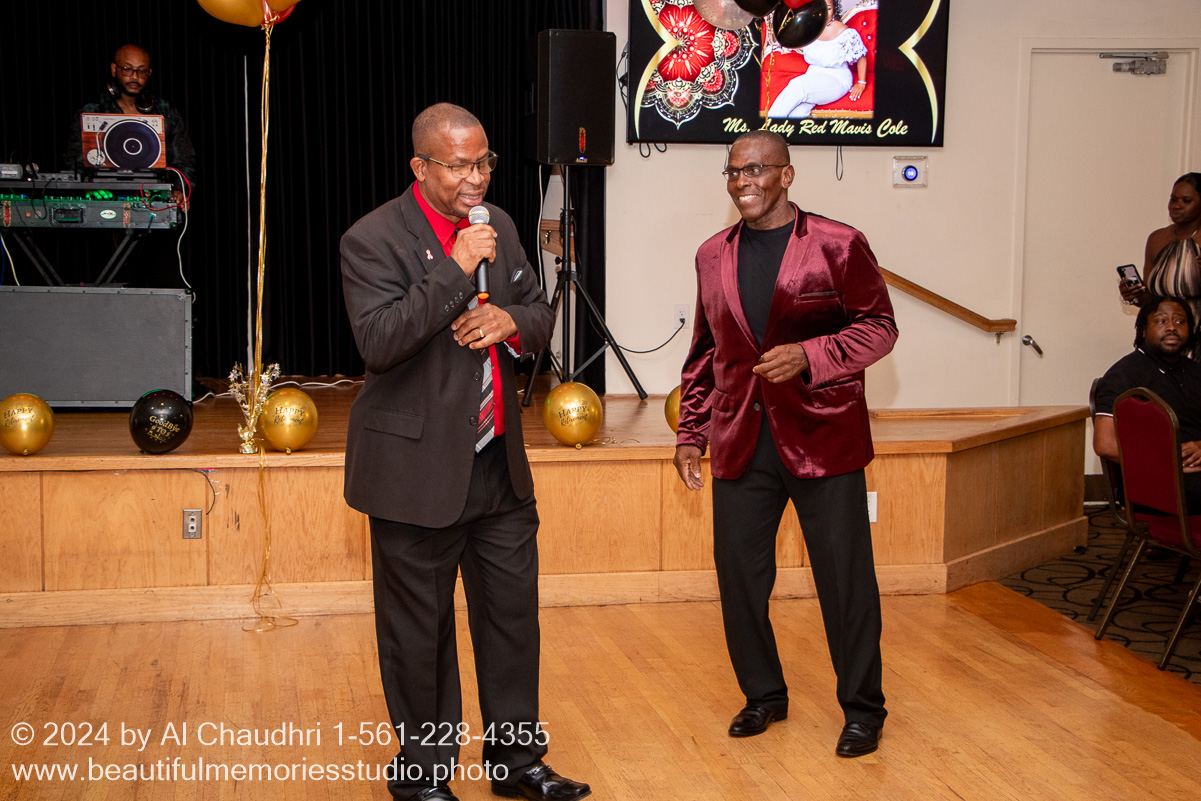Retirement celebration of Mavis Cole on October 12, 2024 by Al Chaudhri / www.beautifulmemoriesstudio.photo