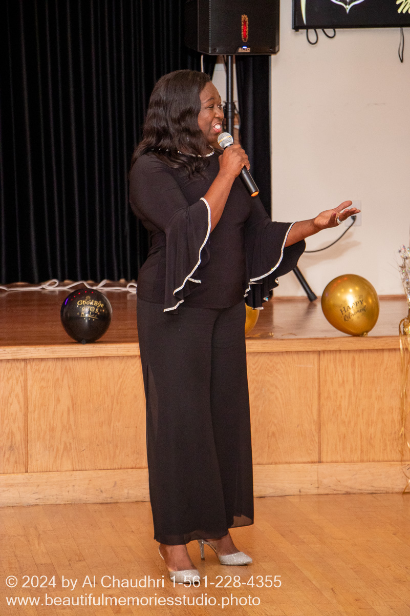 Retirement celebration of Mavis Cole on October 12, 2024 by Al Chaudhri / www.beautifulmemoriesstudio.photo