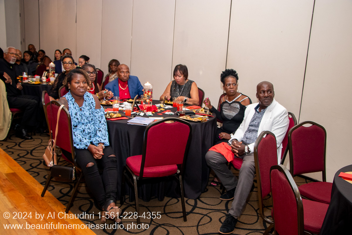 Retirement celebration of Mavis Cole on October 12, 2024 by Al Chaudhri / www.beautifulmemoriesstudio.photo