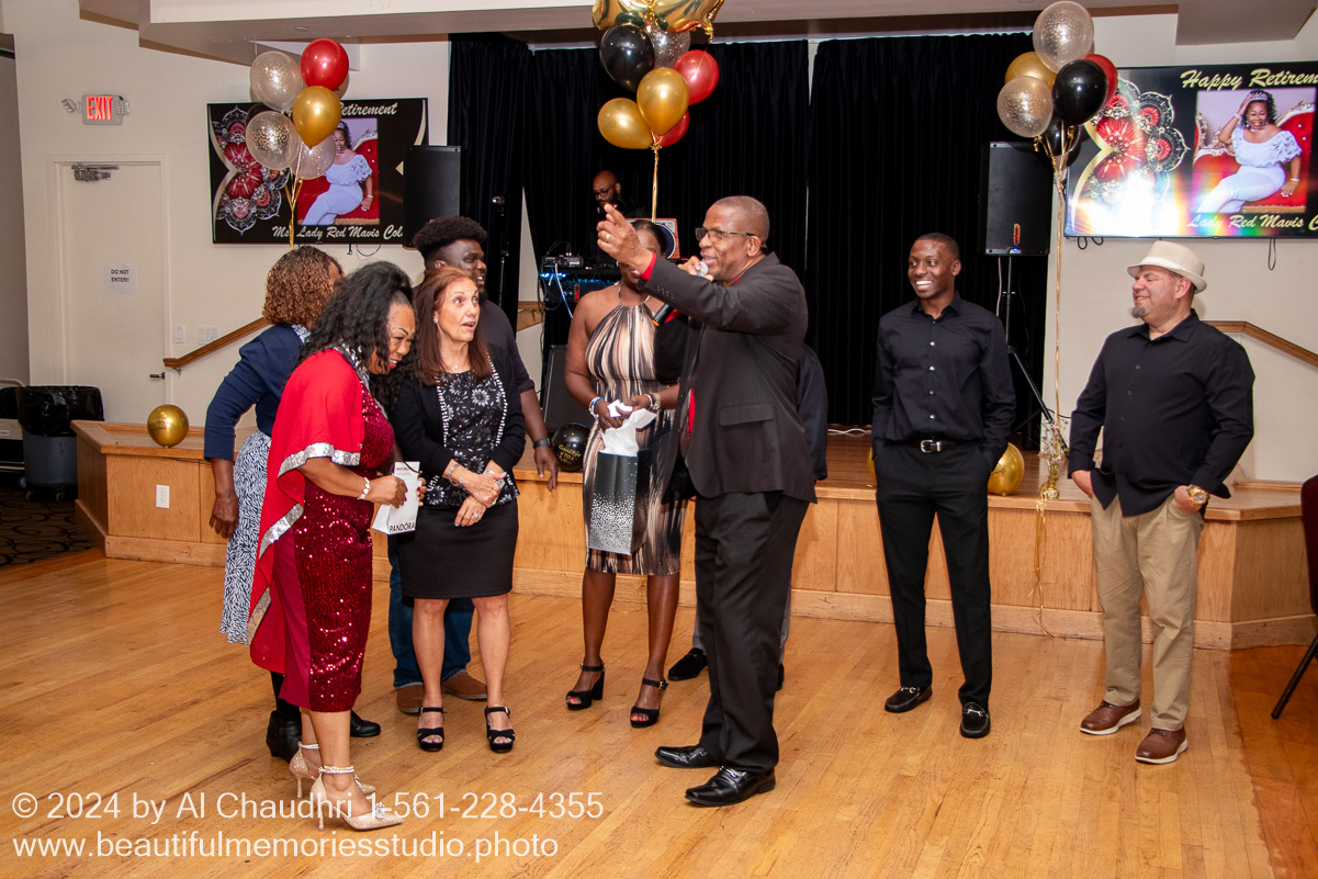 Retirement celebration of Mavis Cole on October 12, 2024 by Al Chaudhri / www.beautifulmemoriesstudio.photo