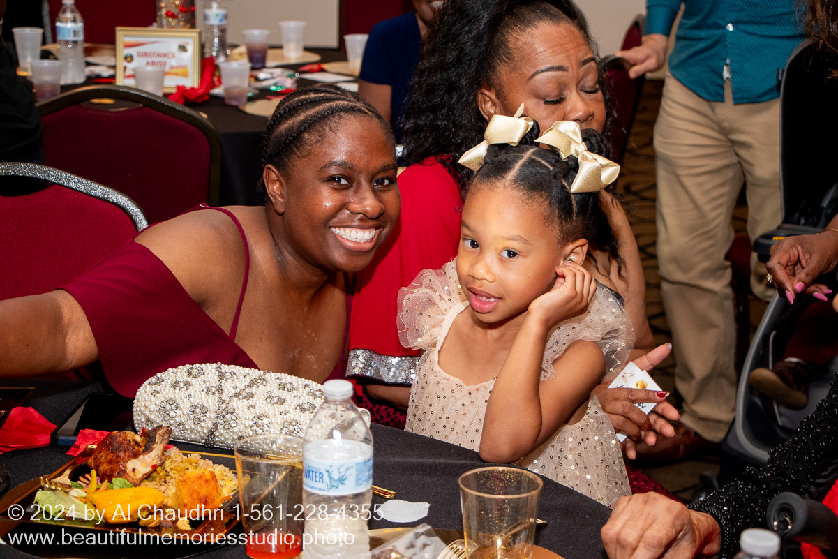 Retirement celebration of Mavis Cole on October 12, 2024 by Al Chaudhri / www.beautifulmemoriesstudio.photo