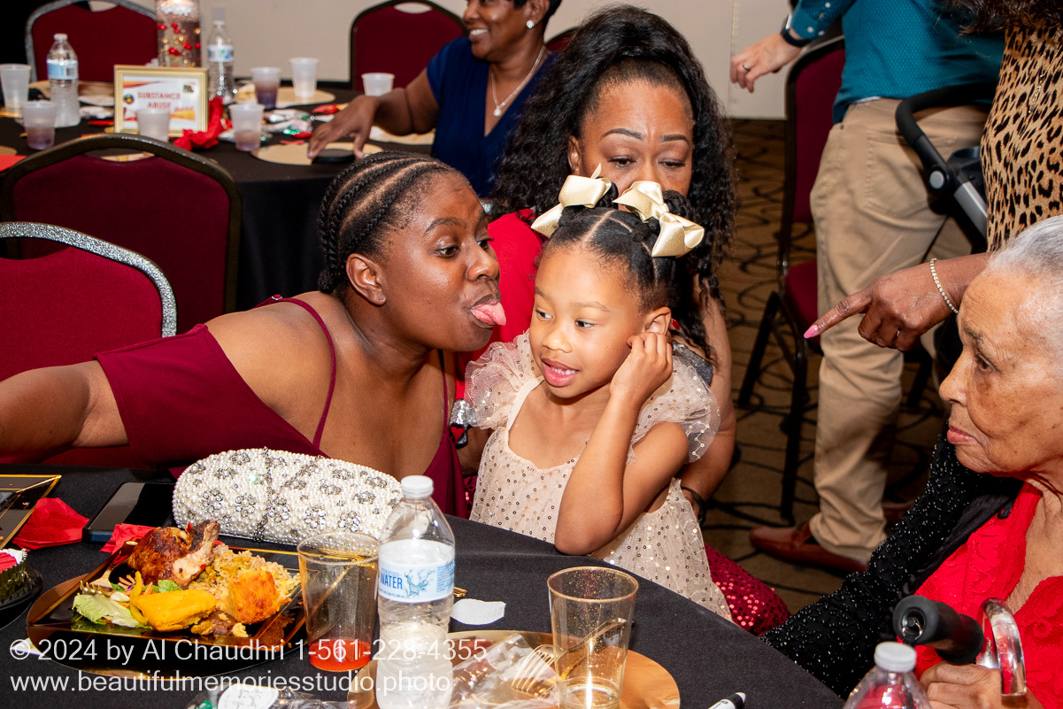 Retirement celebration of Mavis Cole on October 12, 2024 by Al Chaudhri / www.beautifulmemoriesstudio.photo