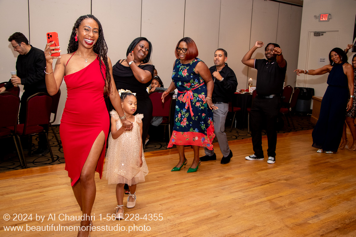 Retirement celebration of Mavis Cole on October 12, 2024 by Al Chaudhri / www.beautifulmemoriesstudio.photo