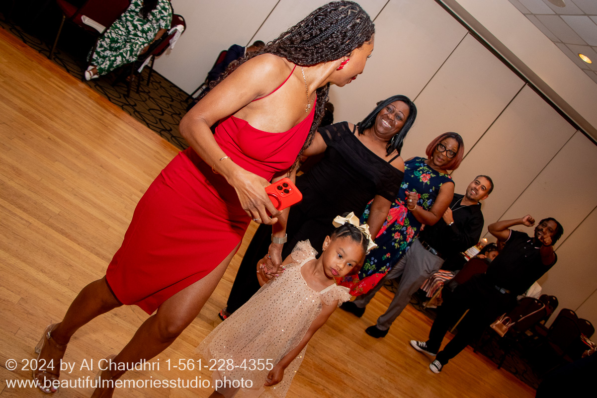 Retirement celebration of Mavis Cole on October 12, 2024 by Al Chaudhri / www.beautifulmemoriesstudio.photo