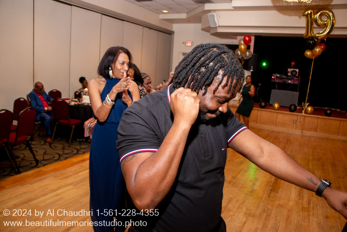 Retirement celebration of Mavis Cole on October 12, 2024 by Al Chaudhri / www.beautifulmemoriesstudio.photo