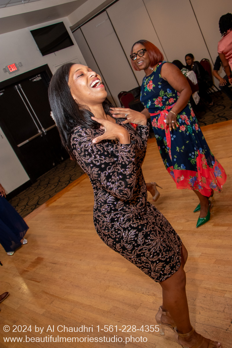 Retirement celebration of Mavis Cole on October 12, 2024 by Al Chaudhri / www.beautifulmemoriesstudio.photo