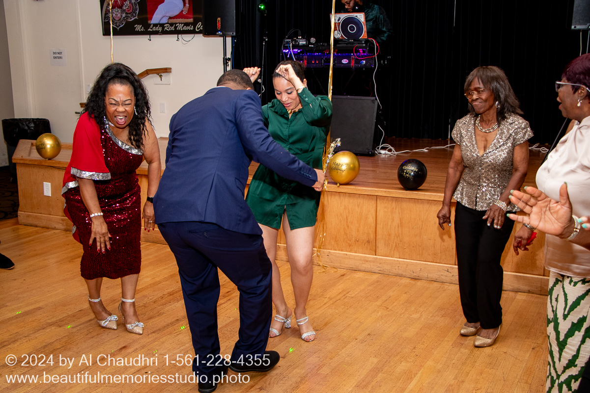 Retirement celebration of Mavis Cole on October 12, 2024 by Al Chaudhri / www.beautifulmemoriesstudio.photo