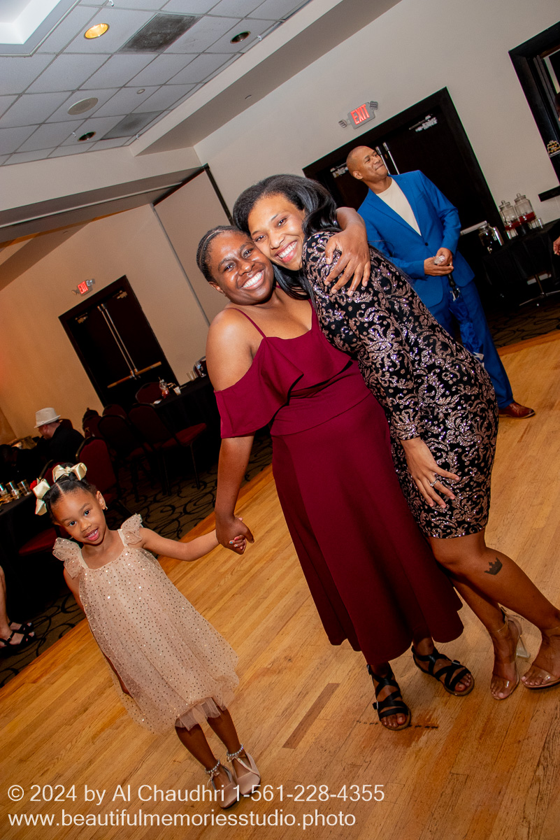 Retirement celebration of Mavis Cole on October 12, 2024 by Al Chaudhri / www.beautifulmemoriesstudio.photo