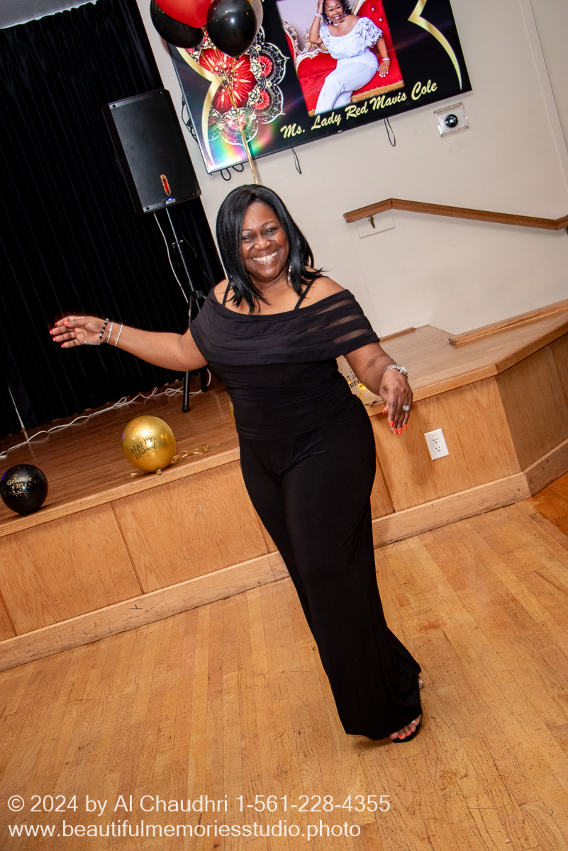 Retirement celebration of Mavis Cole on October 12, 2024 by Al Chaudhri / www.beautifulmemoriesstudio.photo
