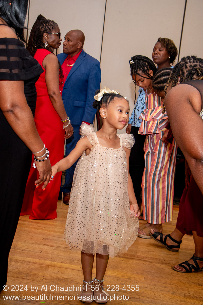 Retirement celebration of Mavis Cole on October 12, 2024 by Al Chaudhri / www.beautifulmemoriesstudio.photo