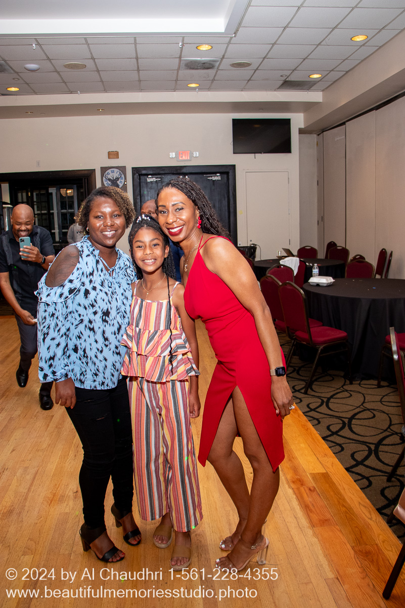 Retirement celebration of Mavis Cole on October 12, 2024 by Al Chaudhri / www.beautifulmemoriesstudio.photo