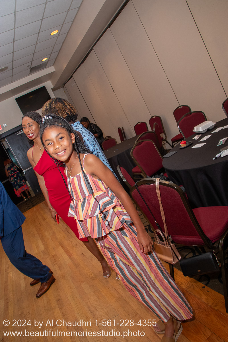 Retirement celebration of Mavis Cole on October 12, 2024 by Al Chaudhri / www.beautifulmemoriesstudio.photo