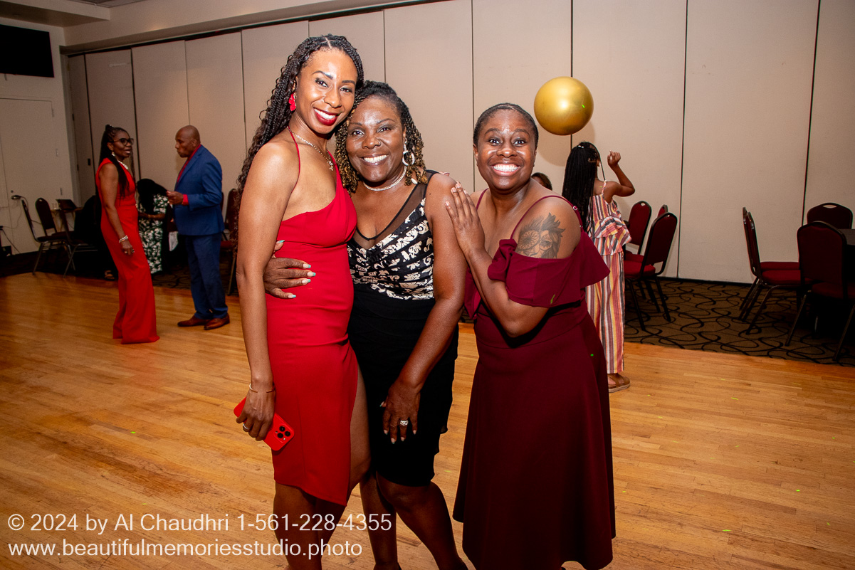 Retirement celebration of Mavis Cole on October 12, 2024 by Al Chaudhri / www.beautifulmemoriesstudio.photo